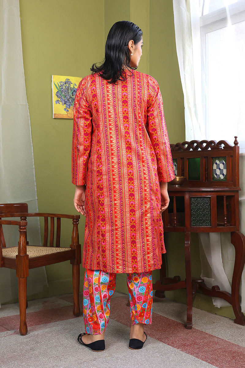 Zarnigar Angarkha Kurta