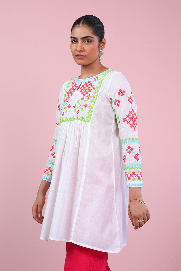 Rang Mahal Kurti