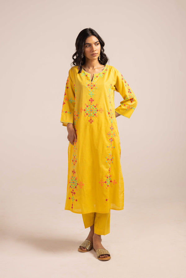 Rang Mahal Pure Stitches Ensemble