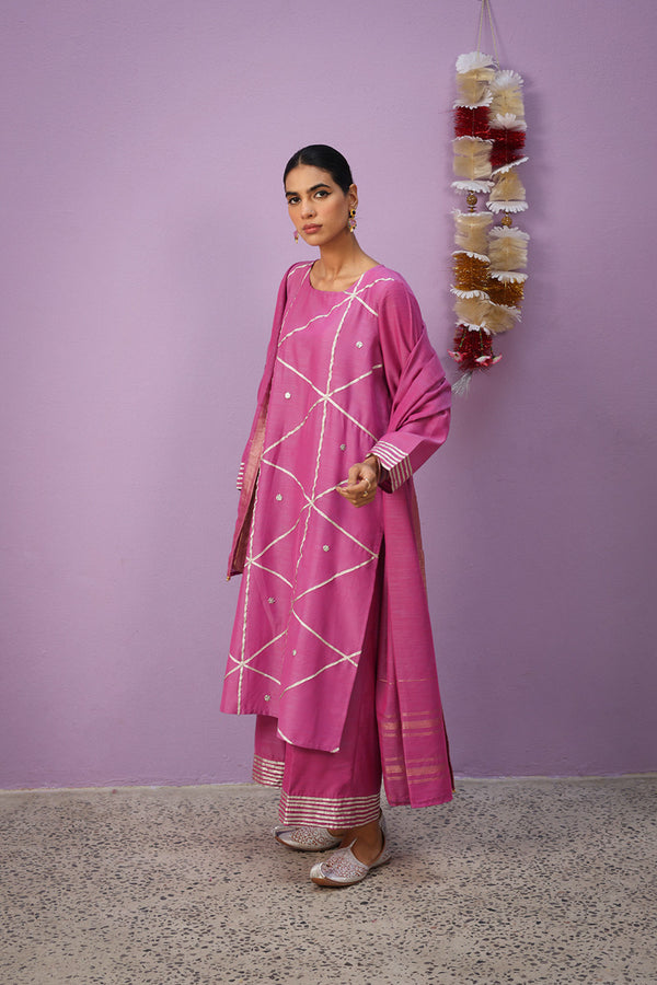 Mehfil-e- Zareen Suit