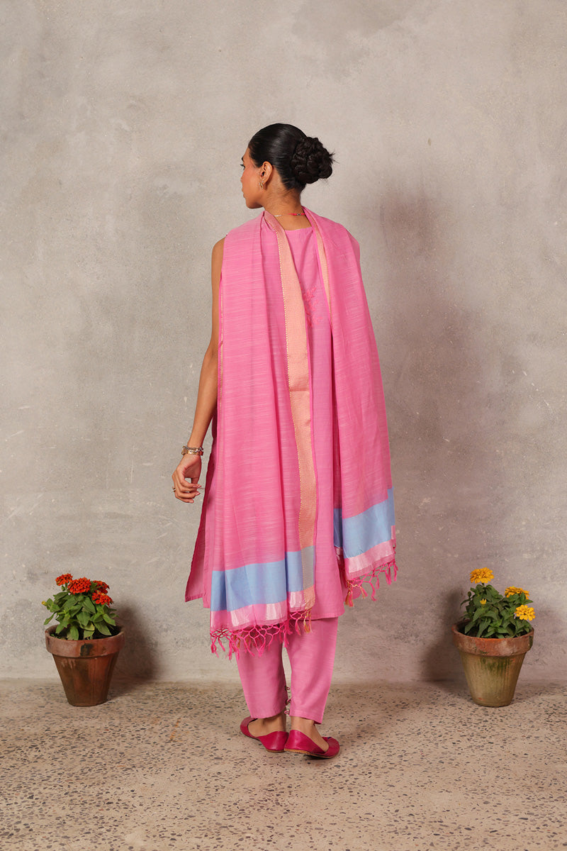 Aina Essence Suit