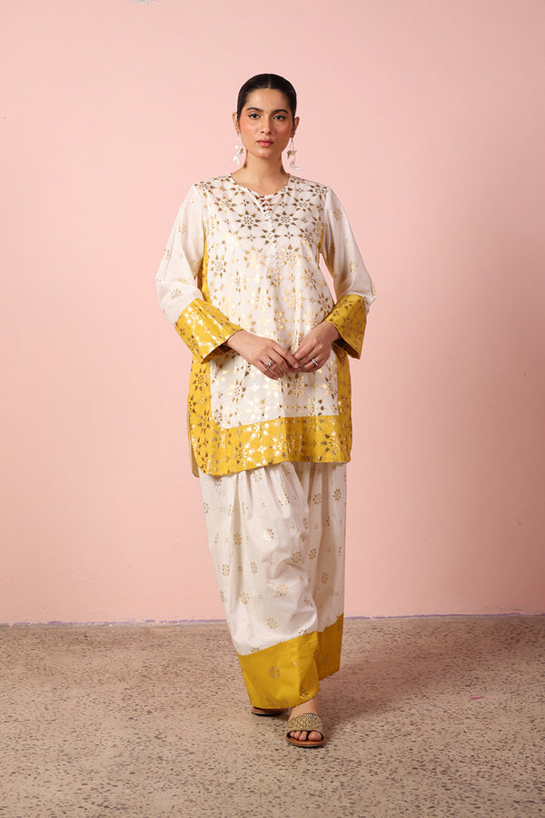 Husna-e-Sitara Ensemble