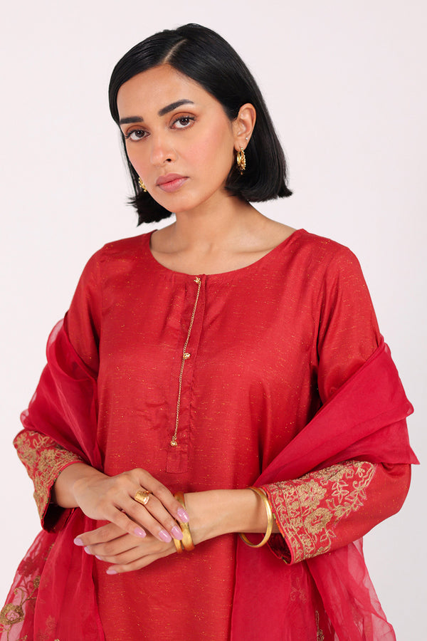 Hues of Red & Gold Ensemble