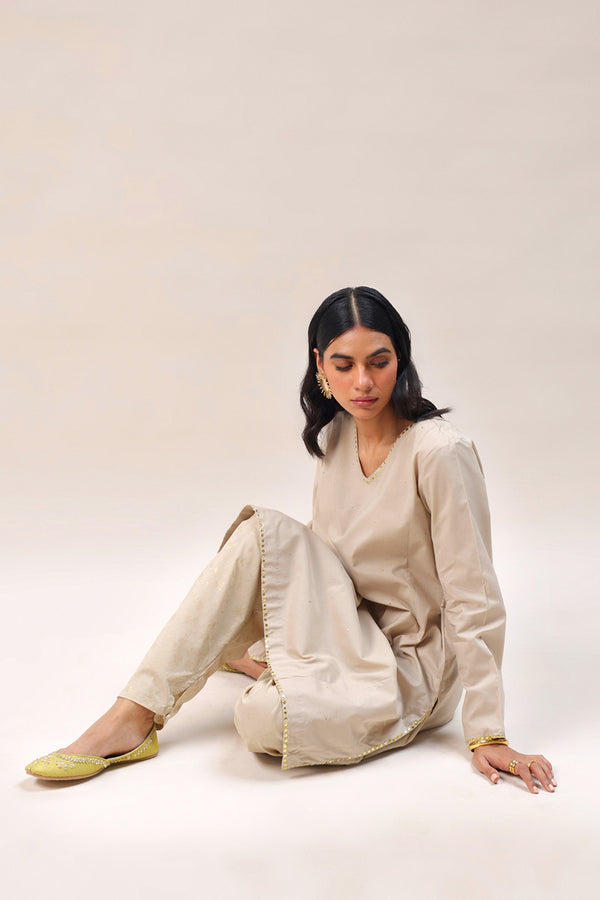 Opulent Raat ki Rani 2 Piece Set