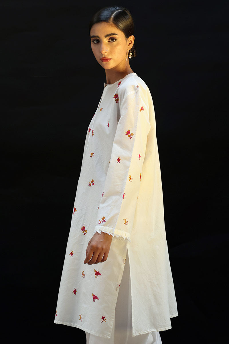 Phool Embroidered Kurti