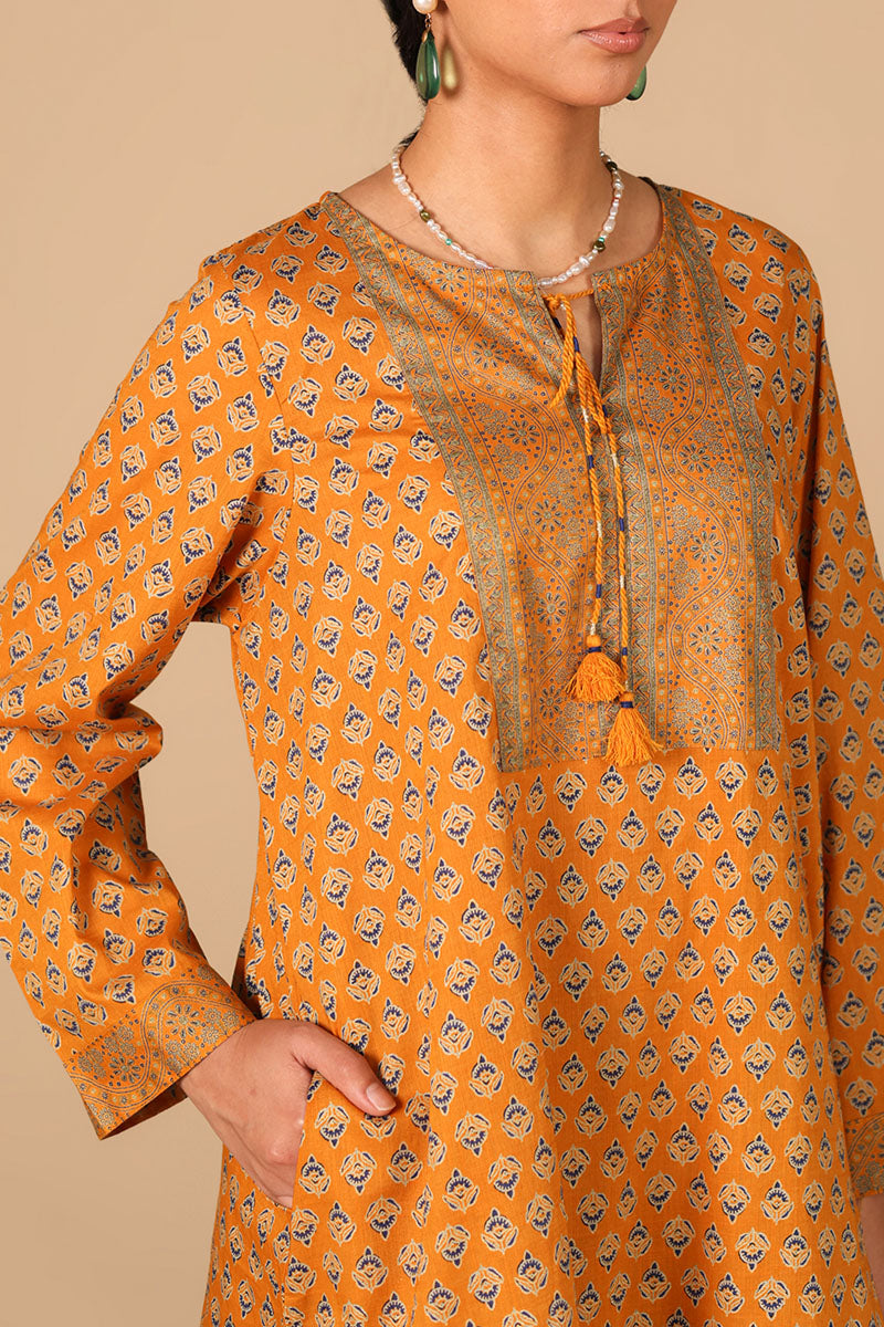 Chaman Farshi Set