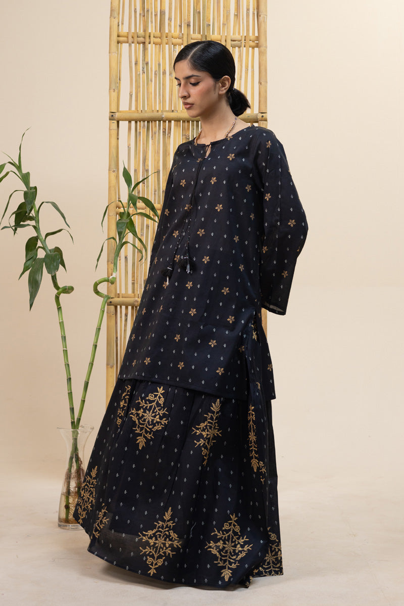 Gilded Mukesh Skirt Set