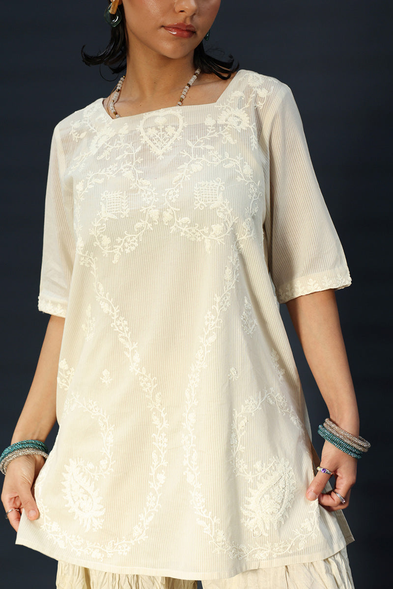 Embroidered Reverie Set