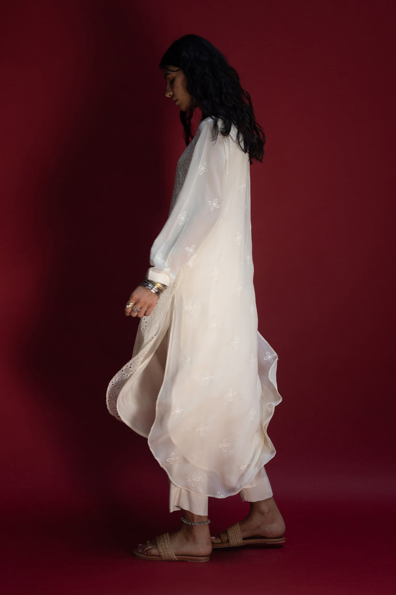 Ivory Schiffli Ensemble