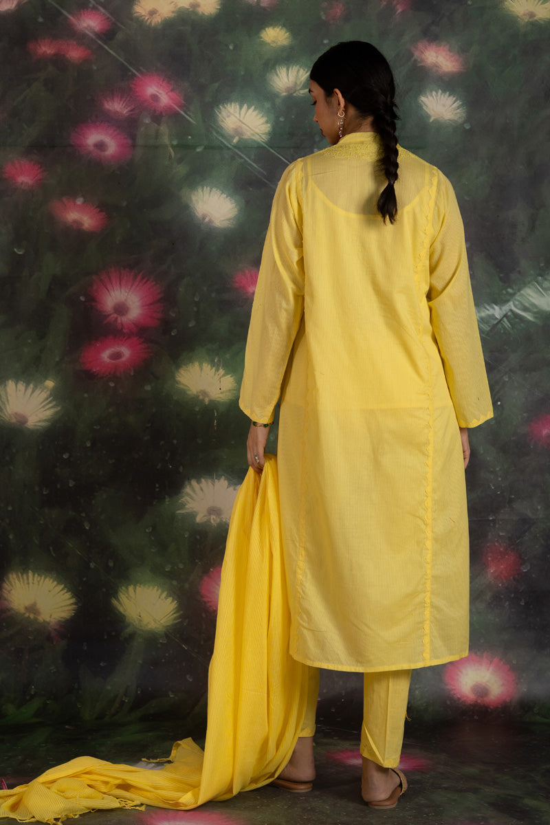 Embroidered Chalk Mehr Ensemble