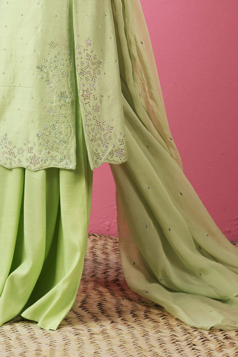 Dewdrop Radiance 3-Piece Suit