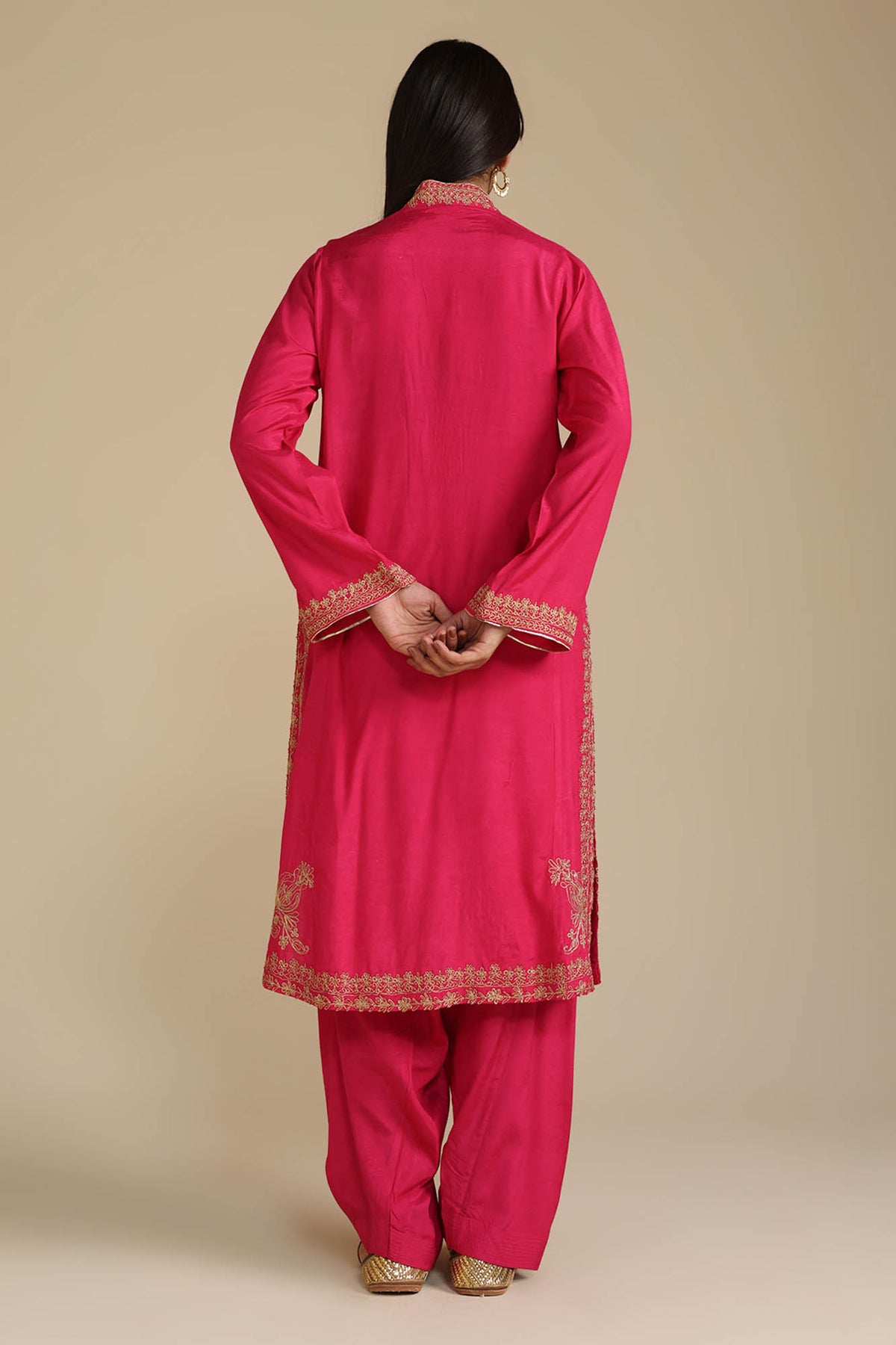 Embroidered Divine Set