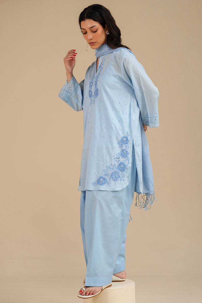 Embroidered Rosettes 3-Piece Suit