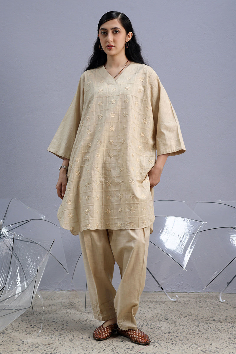 Hand Embroidered Gul Set