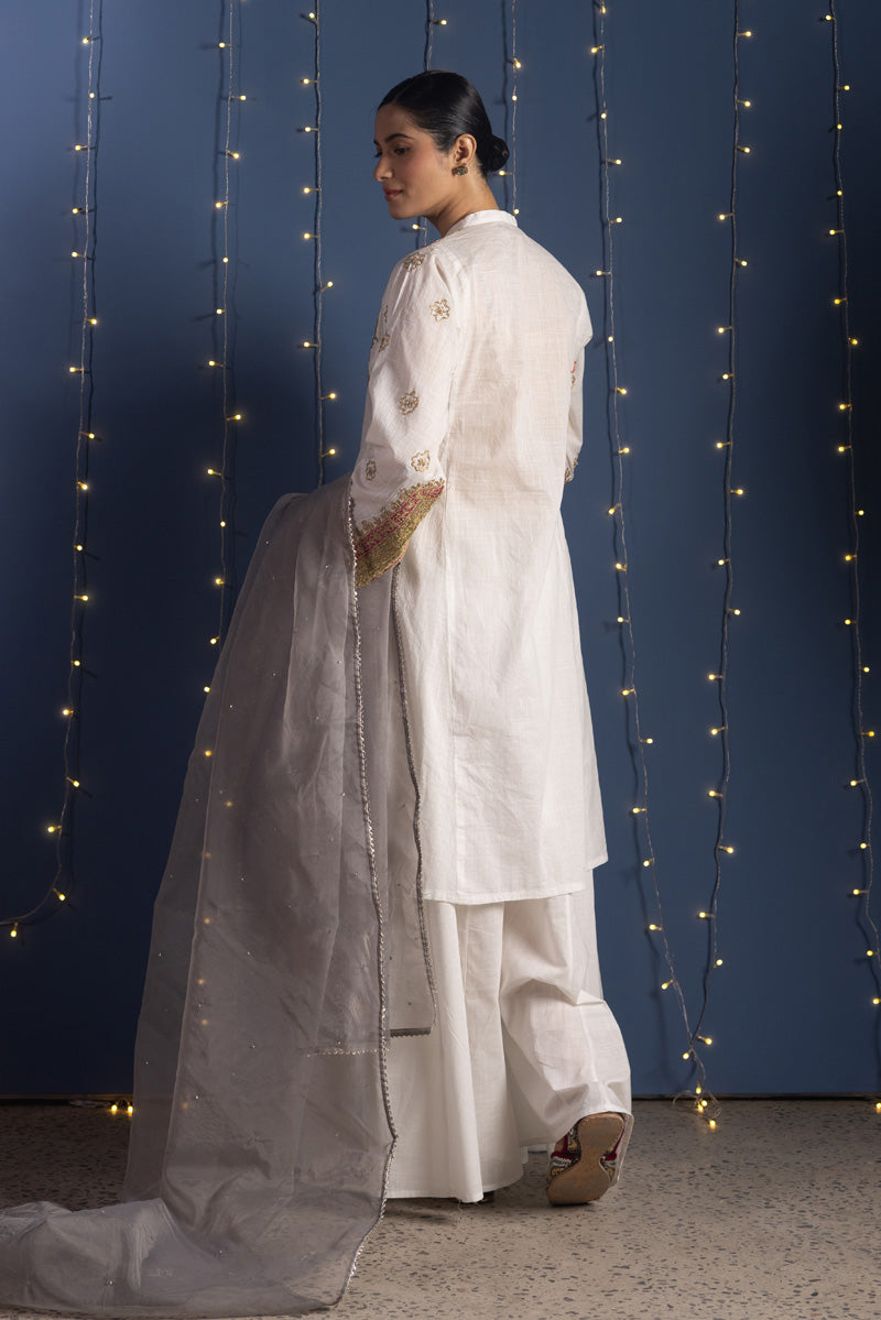 Chand Rang Embroidered Set