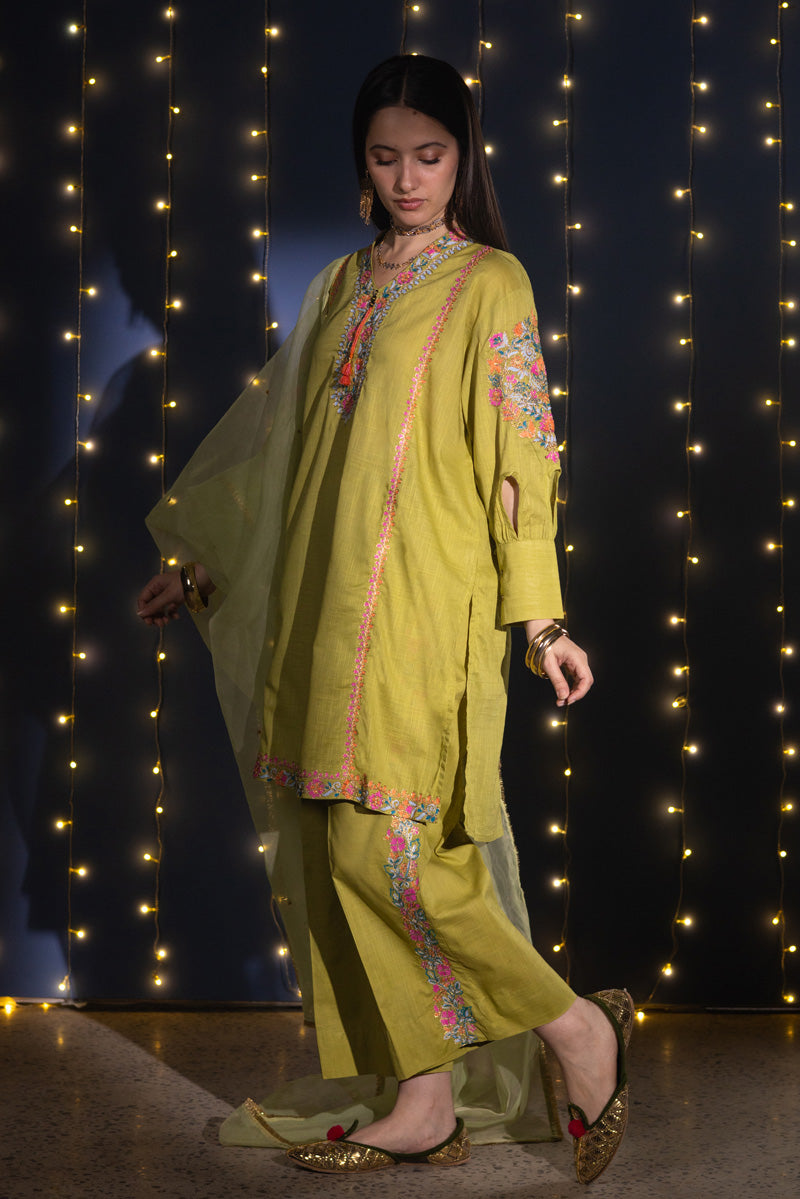 Embroidered Mehr Set