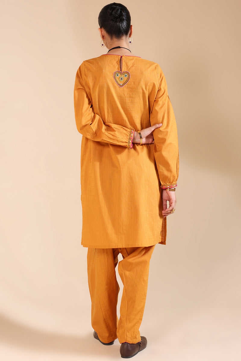 Sibi Pop Crafted Ensemble