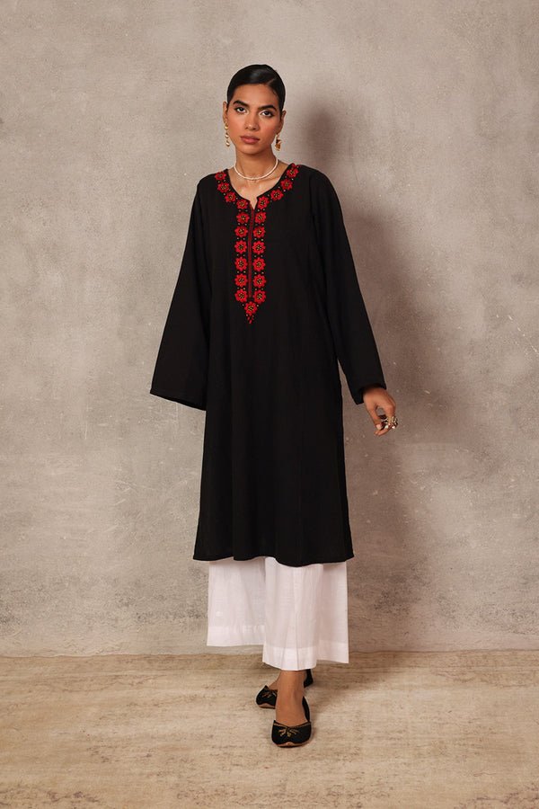 N K R Applique Ensemble