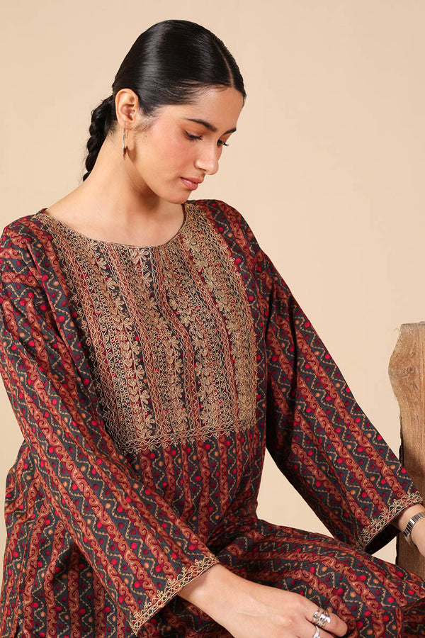 Shyrdak Embroidered Glow Duo