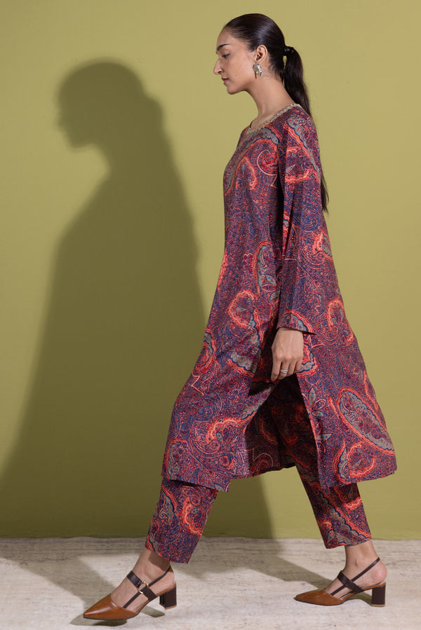 Gilded Jacquard Paisley Set