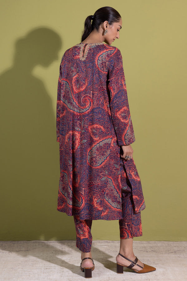 Gilded Jacquard Paisley Set