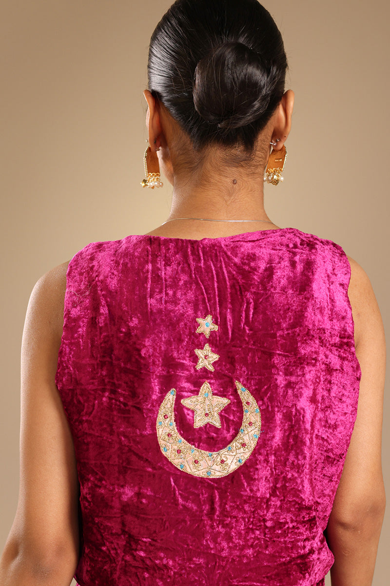 Chand Tara Embroidered Set