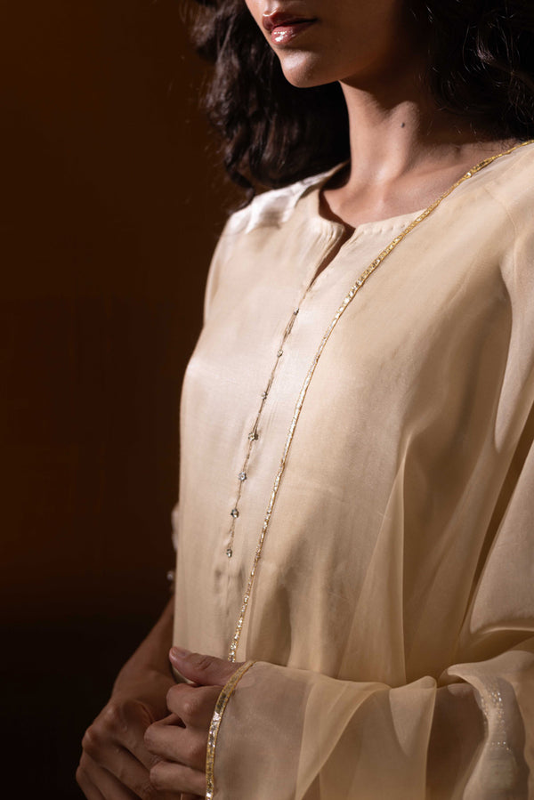 Golden Whisper 3-Piece Set