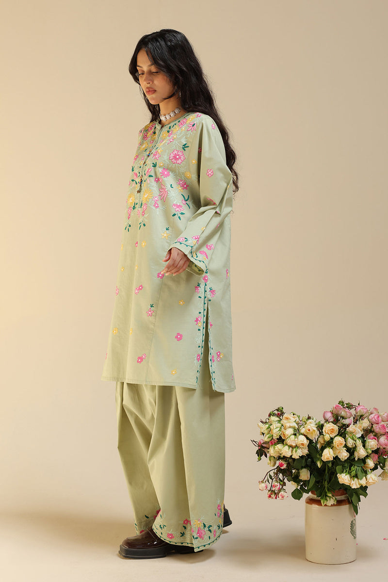Embroidered Petal Edit Set