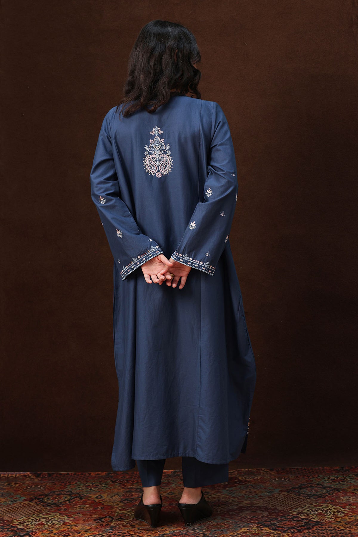 Gul Embroidered Set