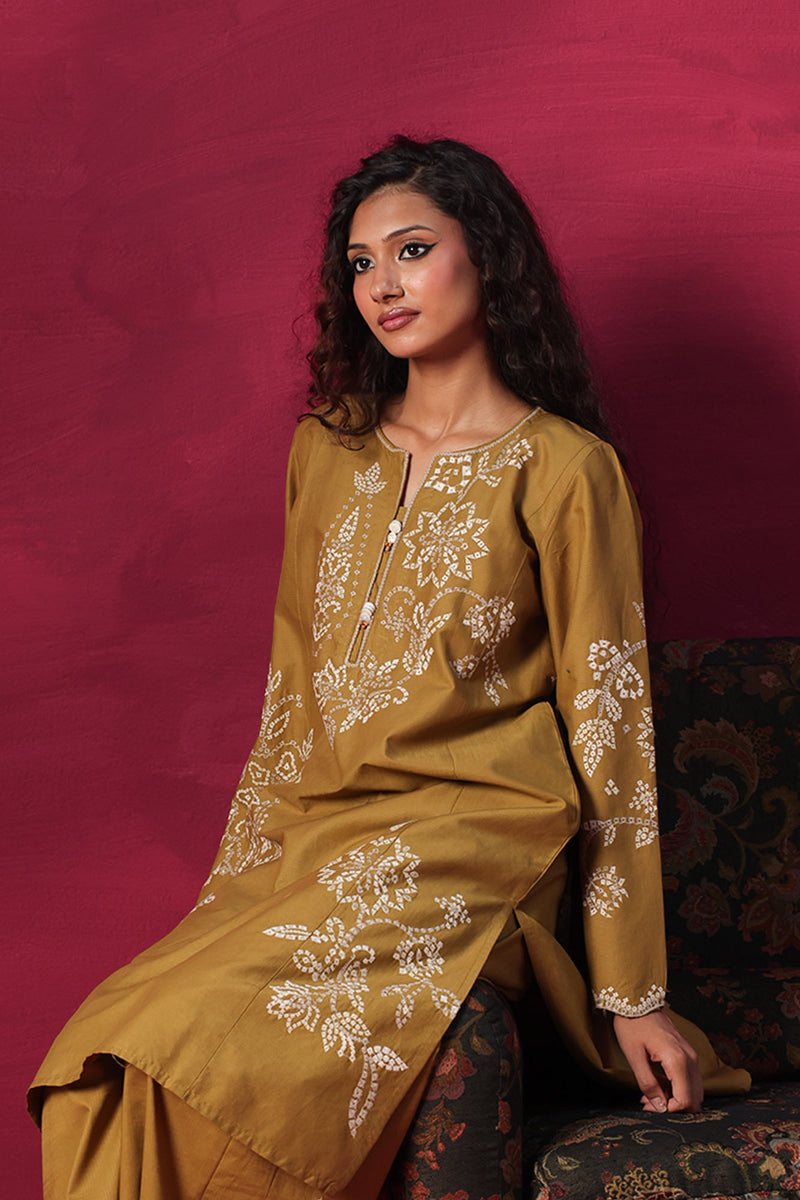 Embroidered Floral Dot Set