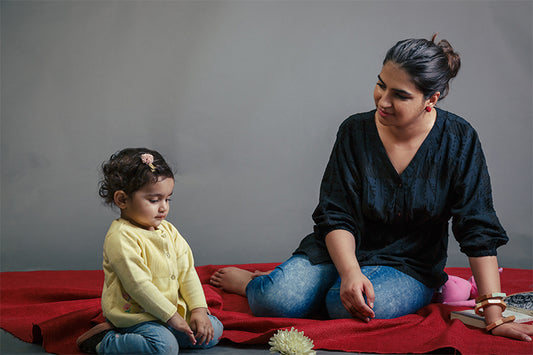 Fuss-free dressing for Nursing Moms