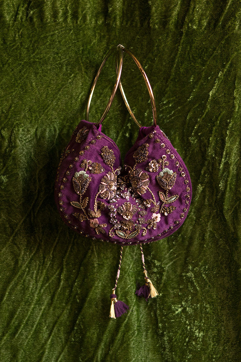 Maroori Velvet Pouch