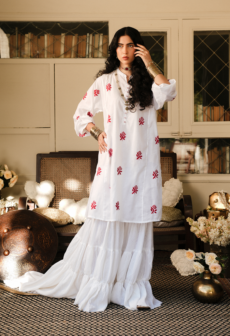 Pakistan's Pioneering Ready-to-Wear Label – GENERATION