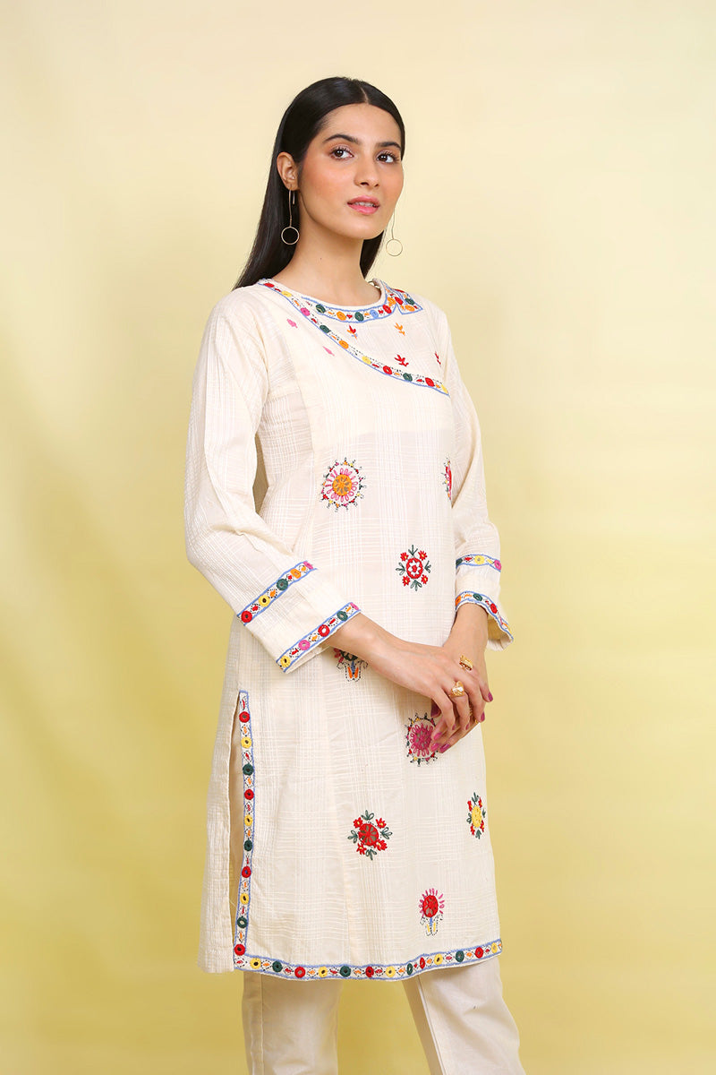 Kutch Montage Hand Embroidered Kurta