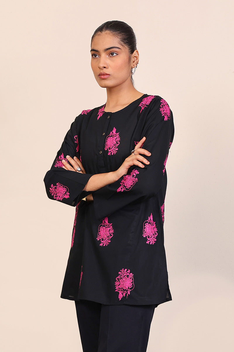 blackonpink