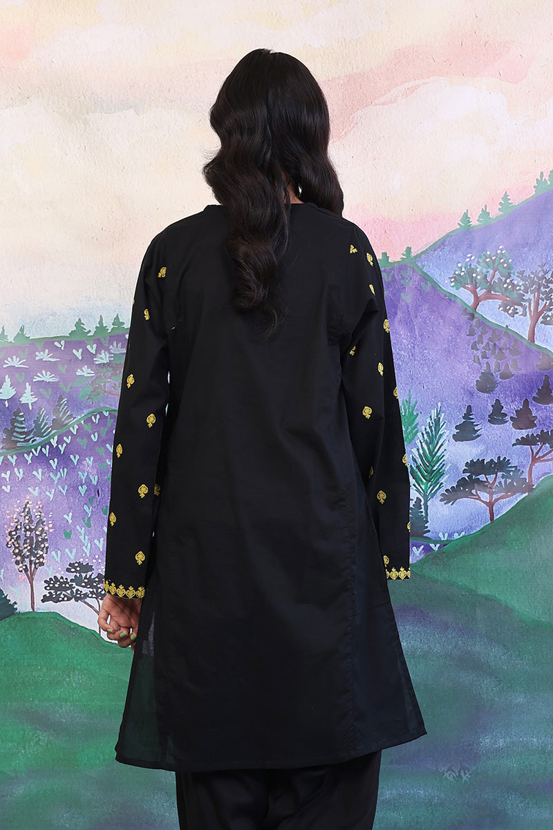 Gul Meena Embroidered Kurta