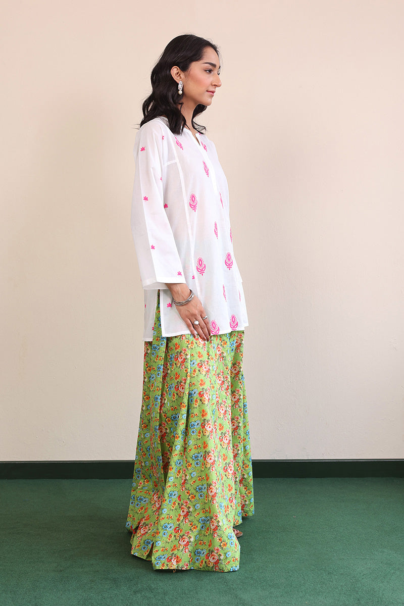 whiteonpink