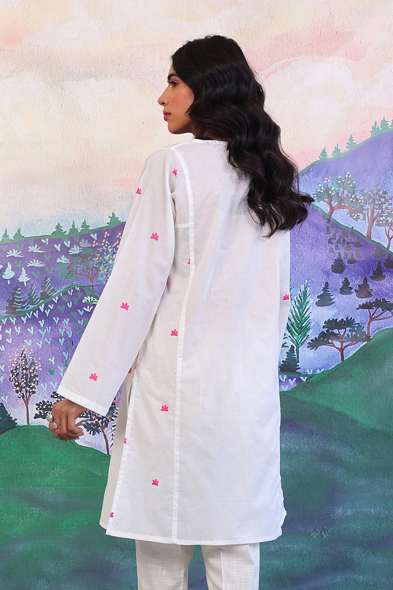 whiteonpink