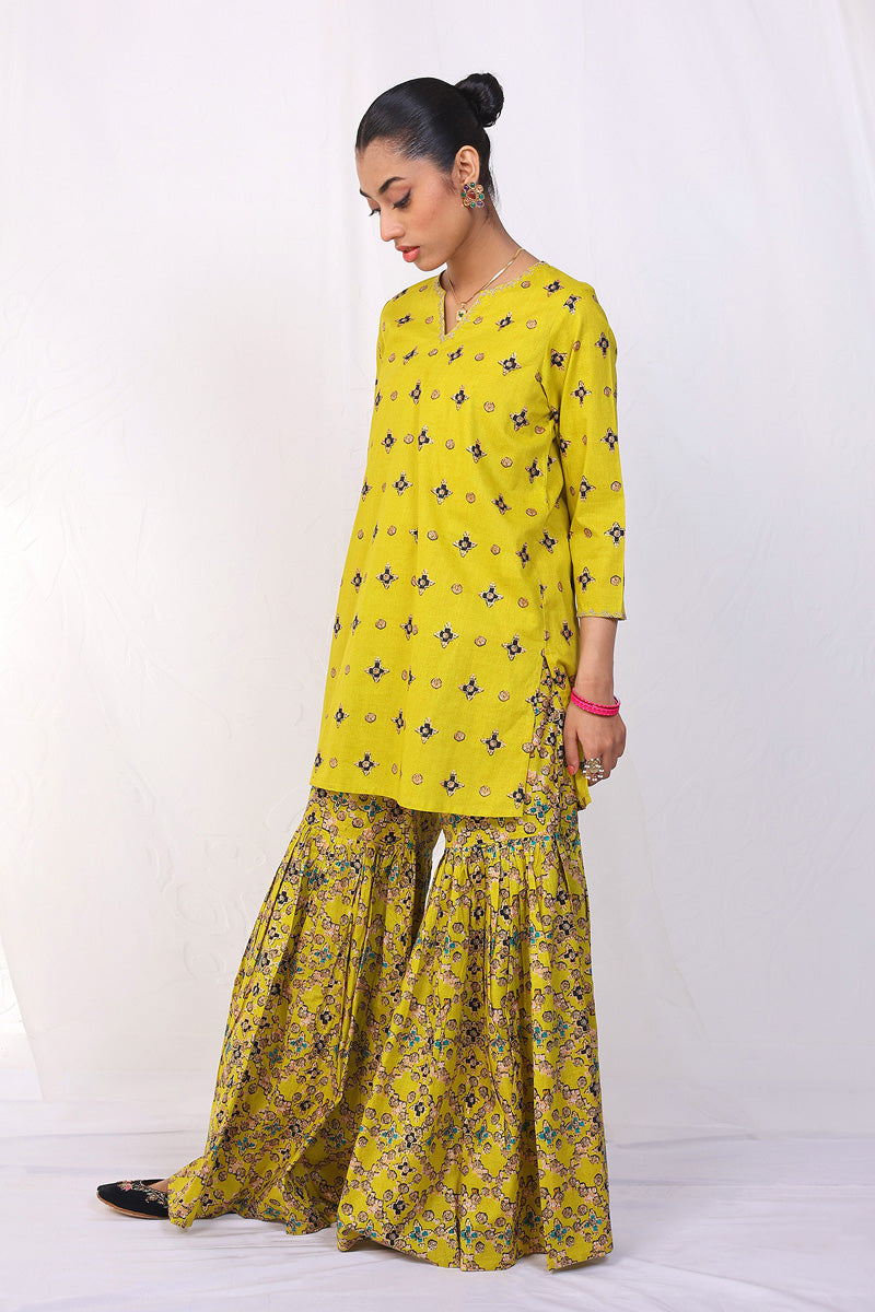 yellow
