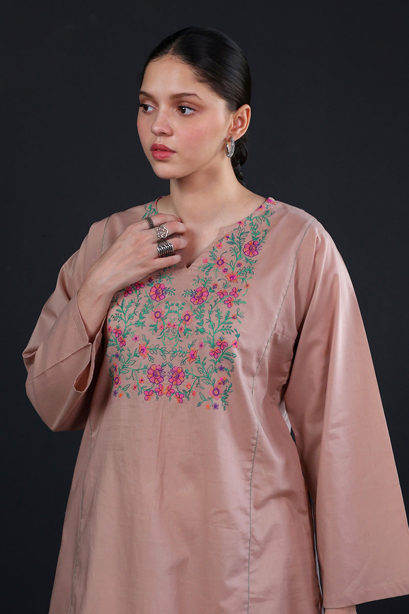 Gul Meena Embroidered Kurta