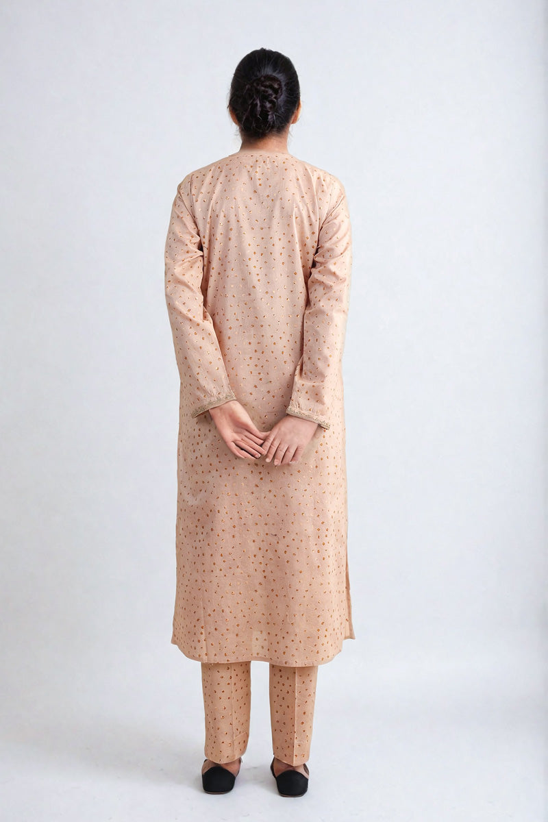 beige