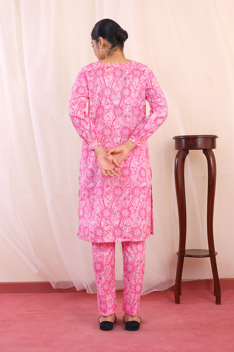 pink