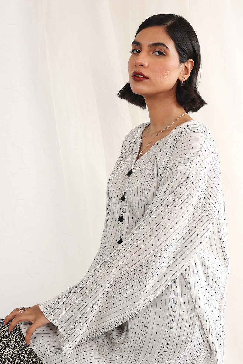 Minimalist Shatranj Kurta