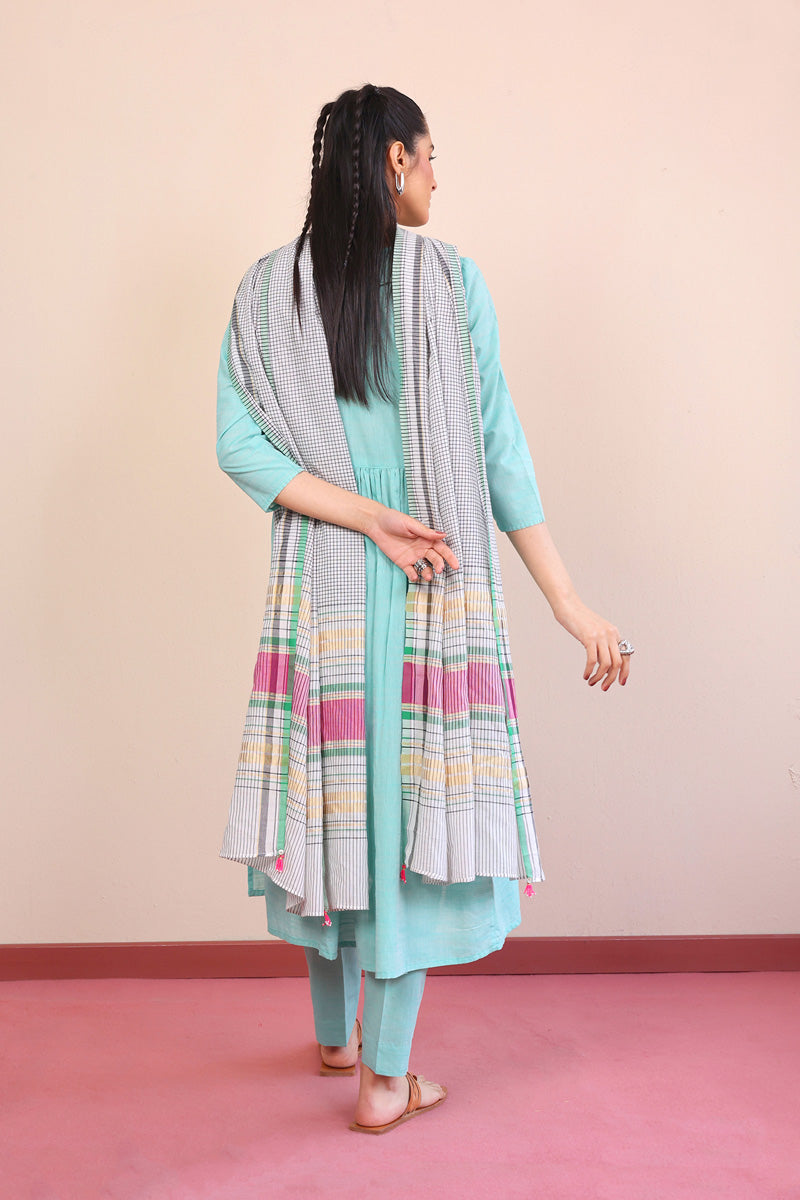 Suit Weavers Tale