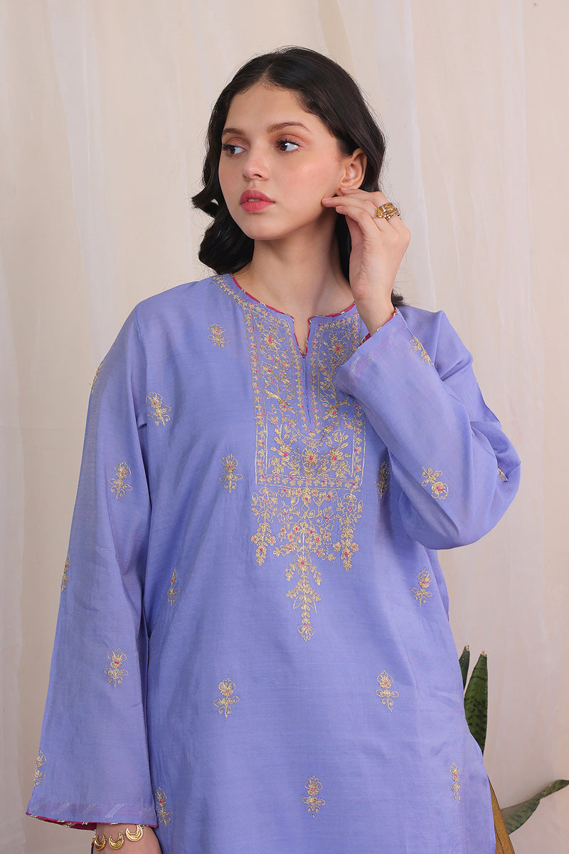 Shehzaadi Embroidered Kurta