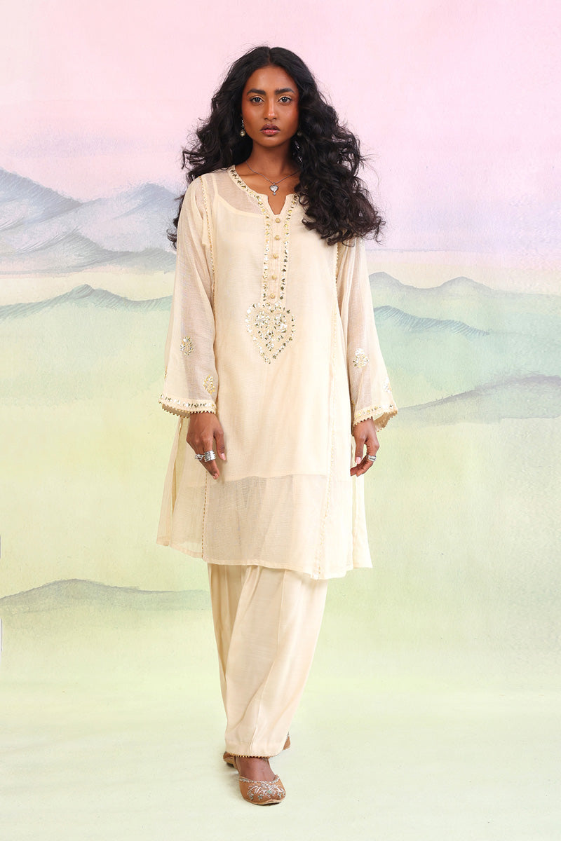 Nigar Kamdani 2-Piece Suit