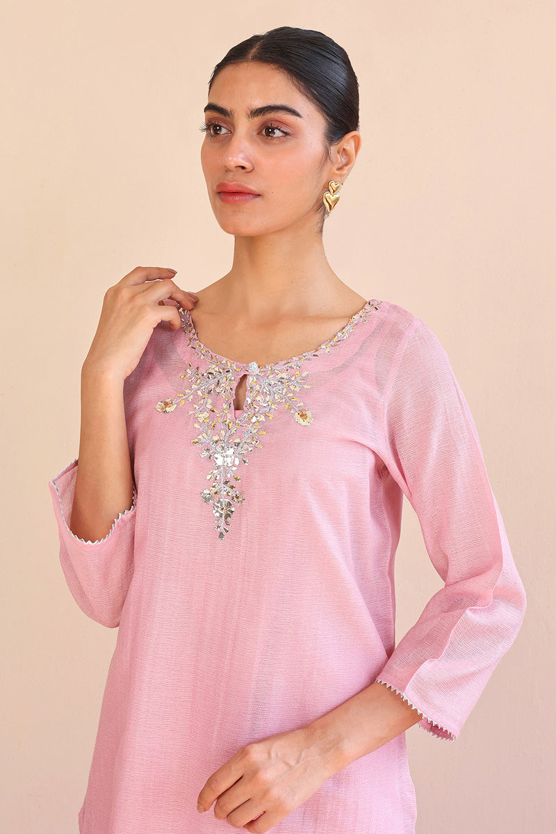 pink