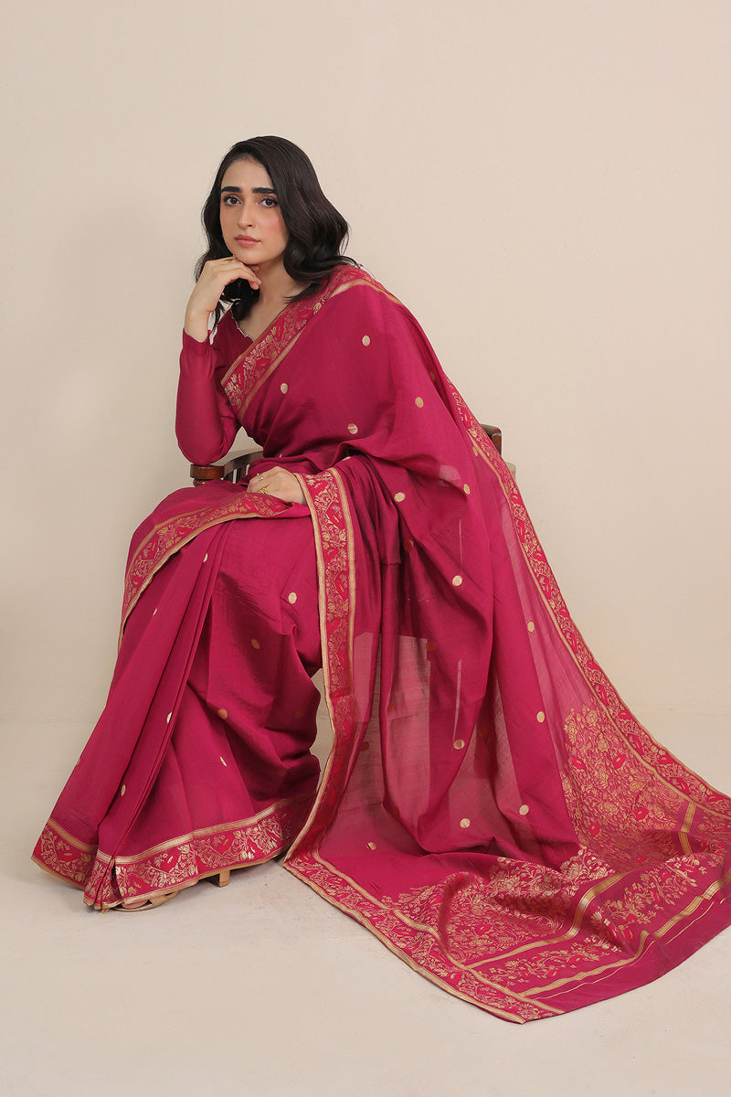 Regal Pathani Peekaboo Sari