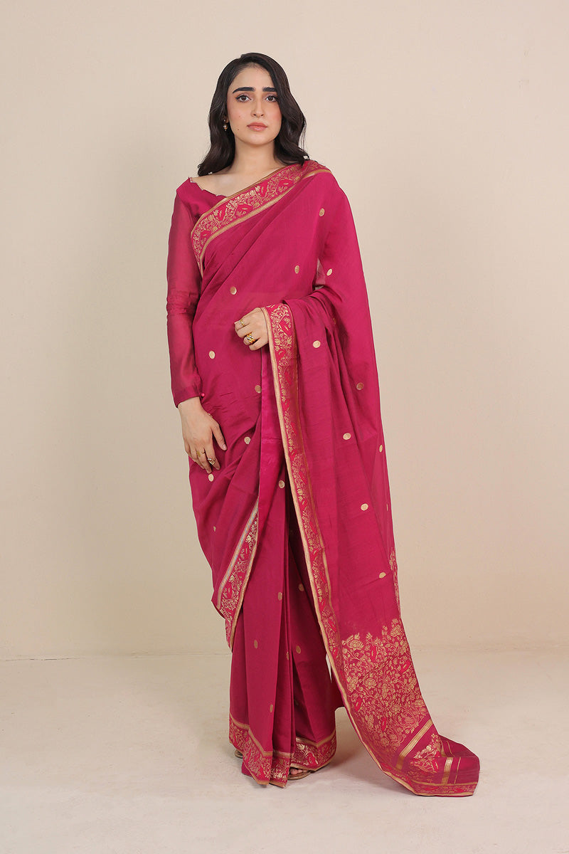 Regal Pathani Peekaboo Sari