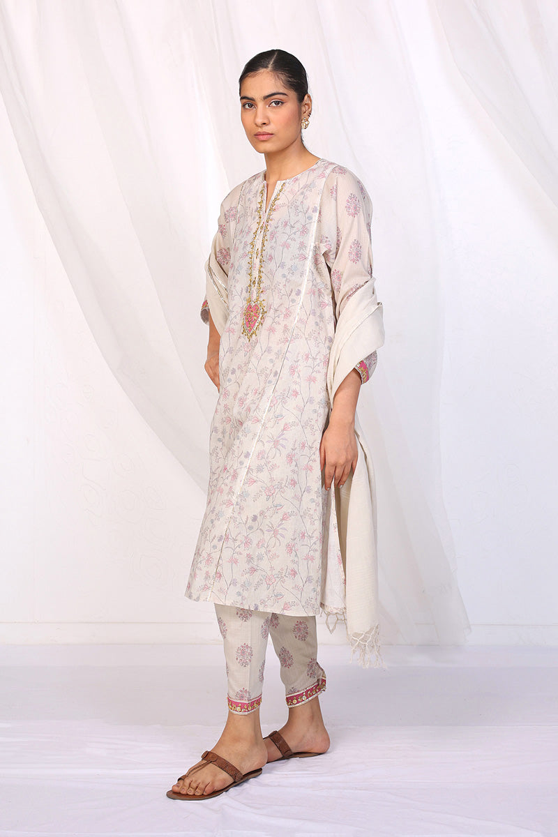 beige